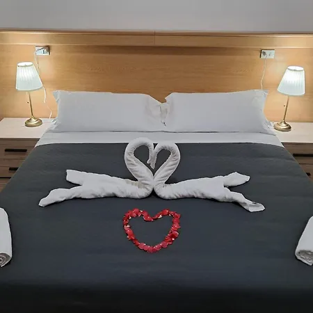 Tito 2 Hotel 3*
